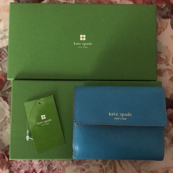 Kate spade wallet - Picture 2 of 9
